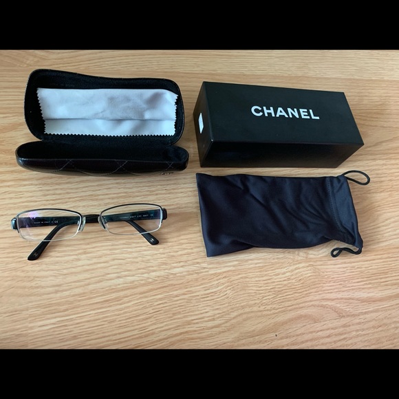 Chanel Black&White Glasses w/ Original Case Set - Picture 3 of 3